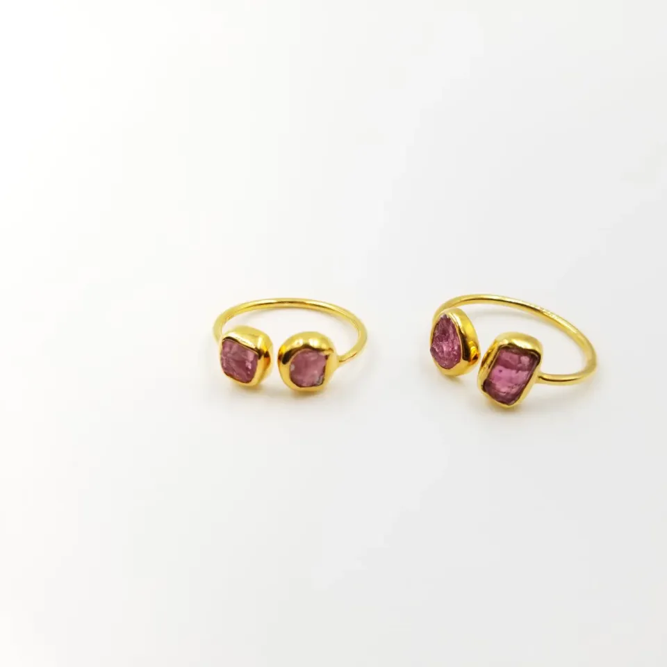 Our Dve 2 Stone Ruby anello argento rubino oro
