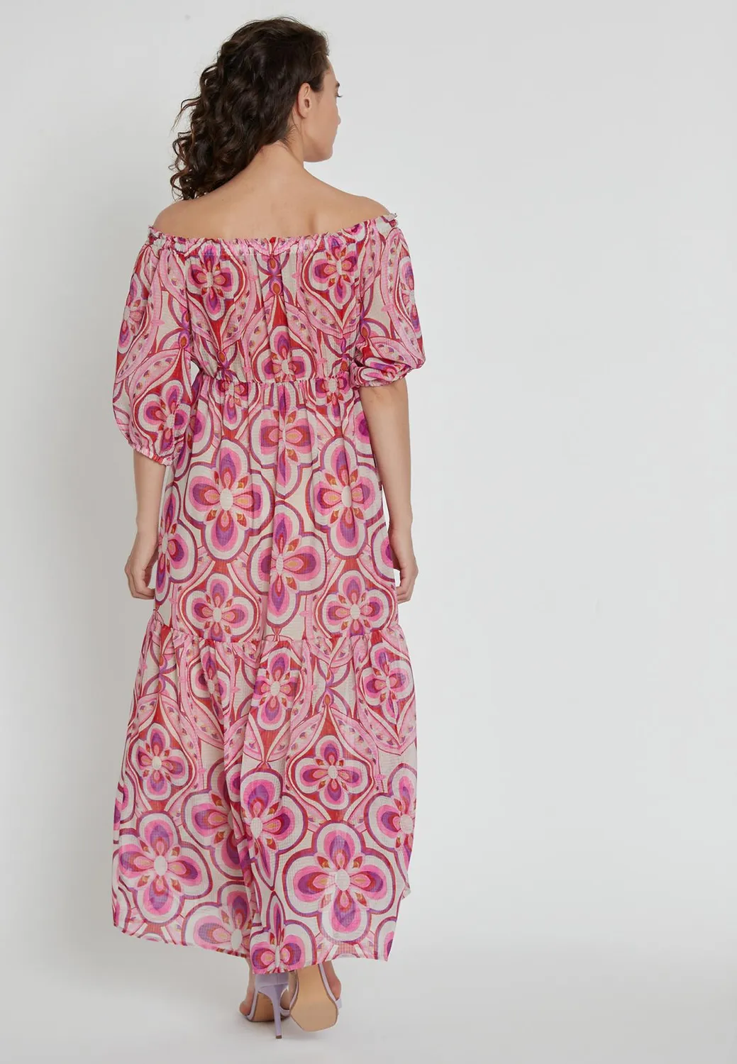 Ana Alcazar Keani abito maxi balze floreale rosa