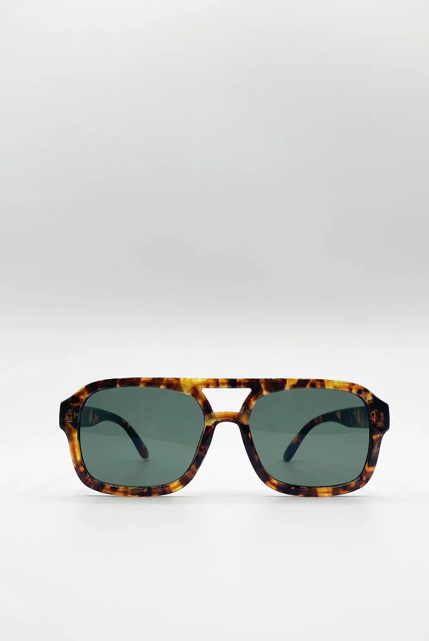 SVNX 70's Navigator occhiali sole tartarugati