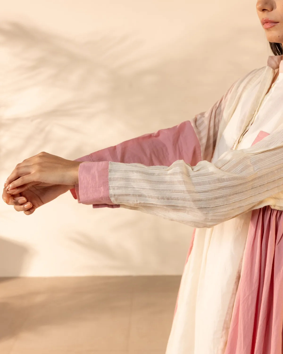 Our Dve Blush Wind abito cotone rosa beige taglia unica