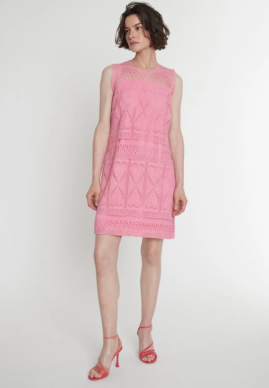 Ana Alcazar Padona Abito Pizzo Rosa Corto Linea A