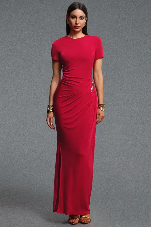 Bella Barnett Rojo Chic abito maxi rosso drappeggiato