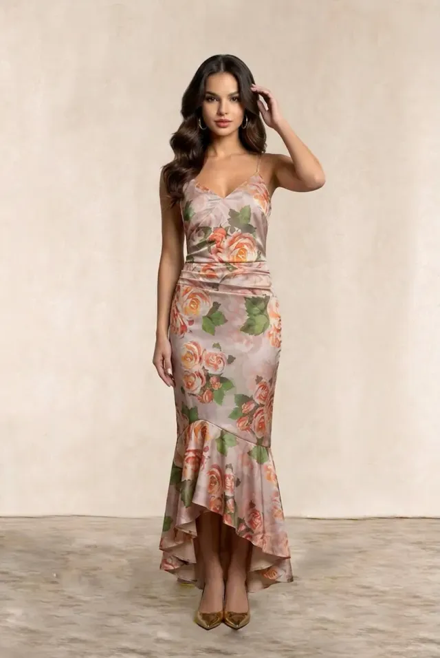 Goddiva Chi Chi London Floral abito midi rosa satin