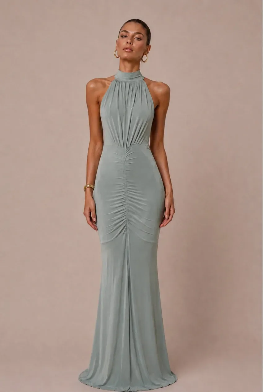 Honor Gold Kyra abito maxi verde salvia scollatura halter