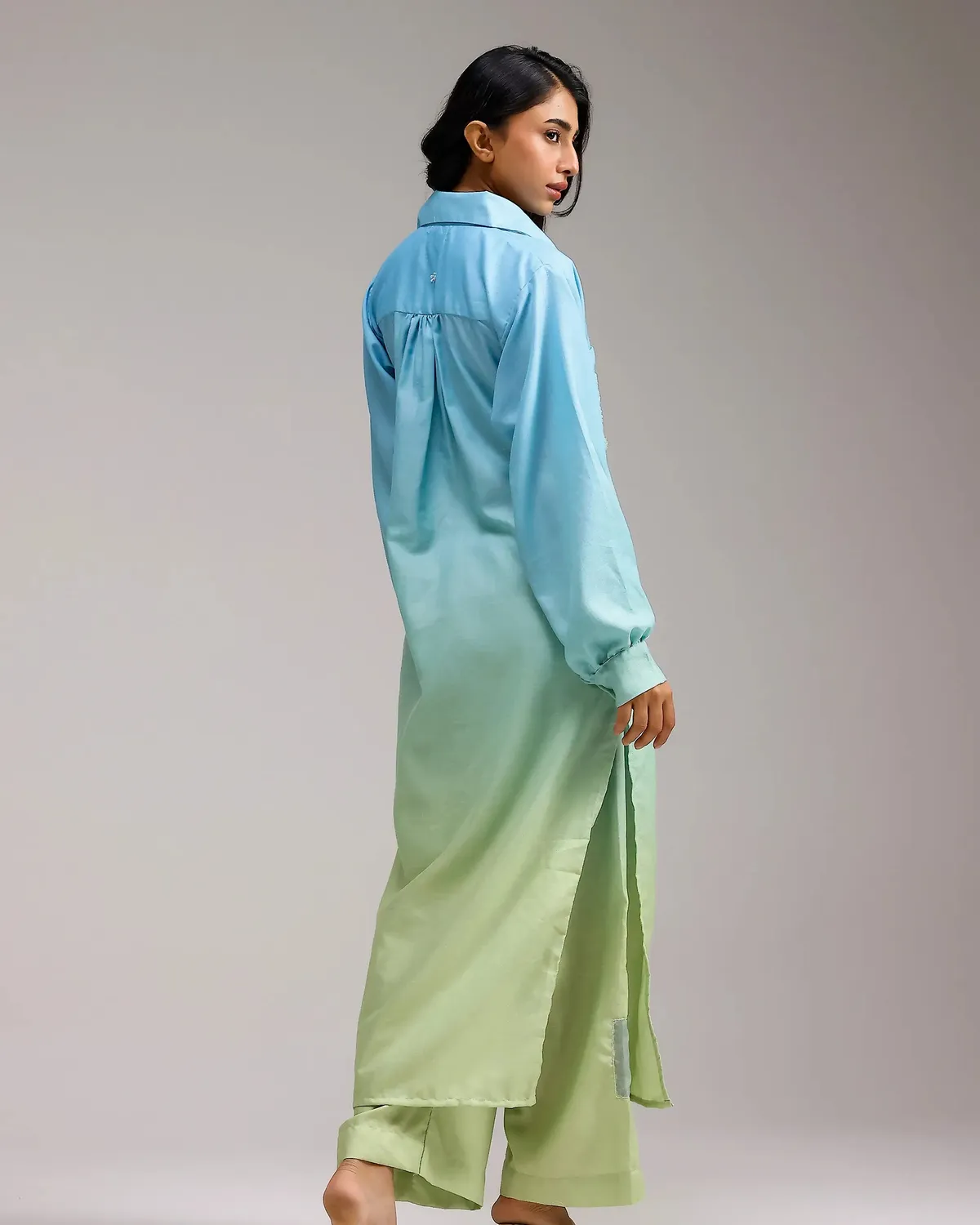 Our Dve Saanjh Blush Bloom kurta lino azzurra