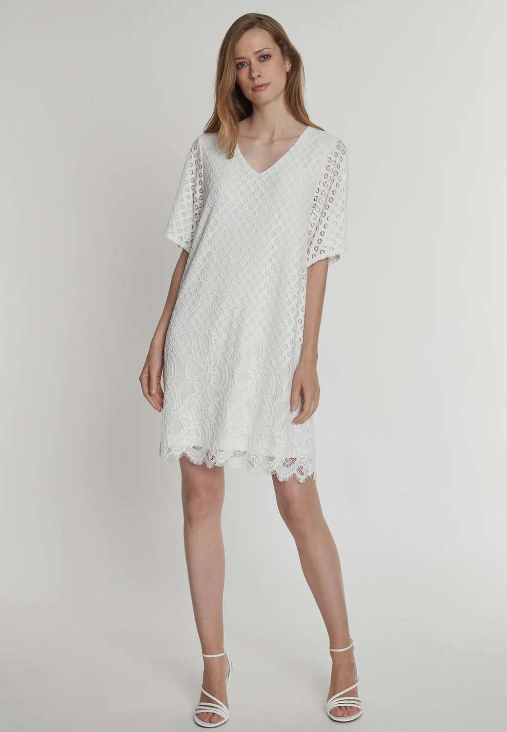 Ana Alcazar Paemi abito pizzo bianco corto scollo V