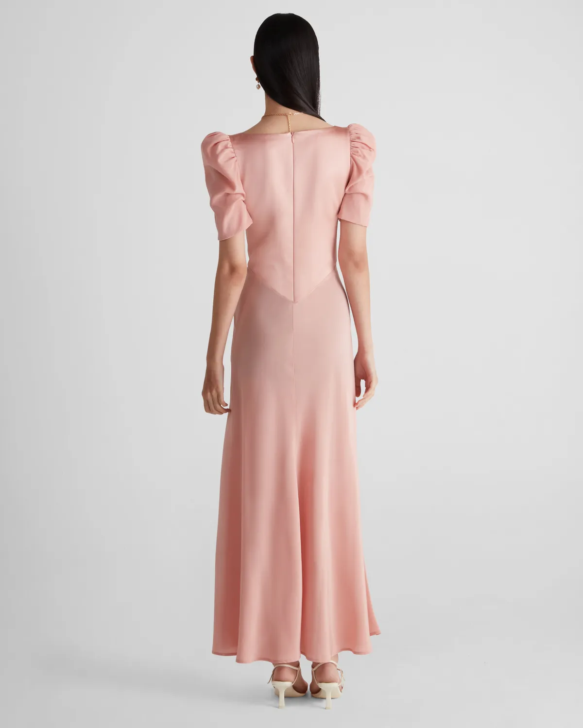 Violante Nessi Baccarat abito rosa raso seta