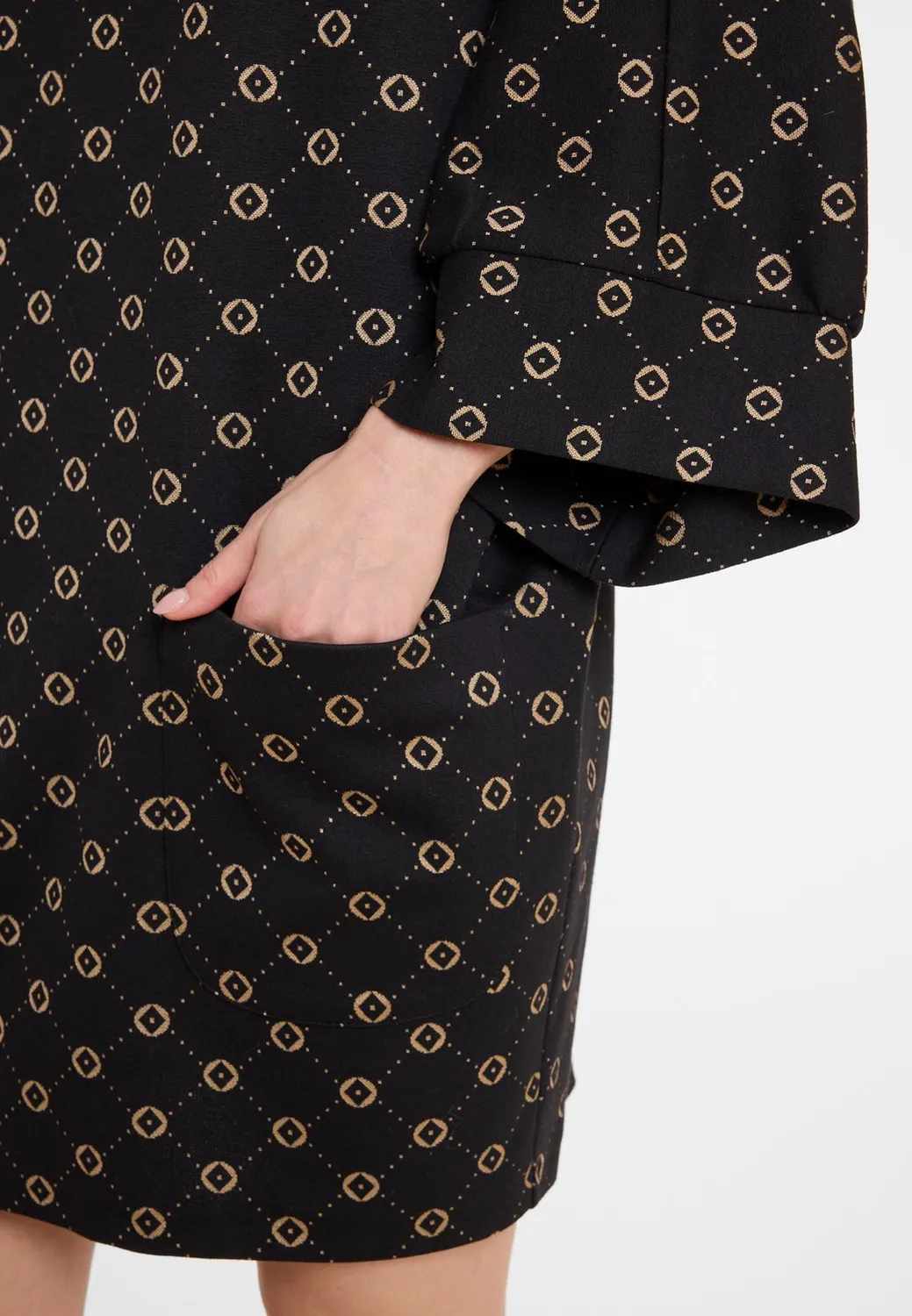 Ana Alcazar Area abito oversize nero oro