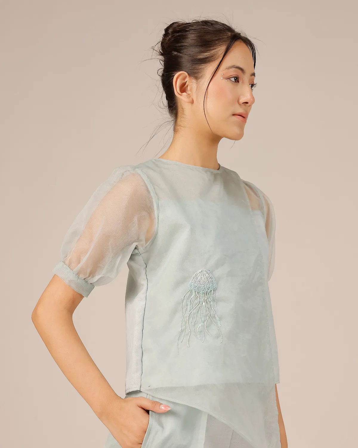 Our Dve Blum Jelly Top top grigio organza
