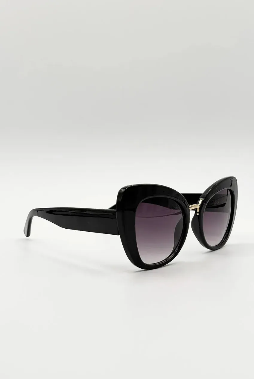 SVNX occhiali da sole cat-eye oversize neri