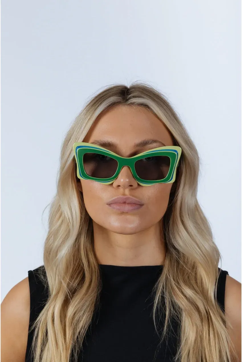 SVNX Bold Butterfly occhiali sole cat-eye verde lime