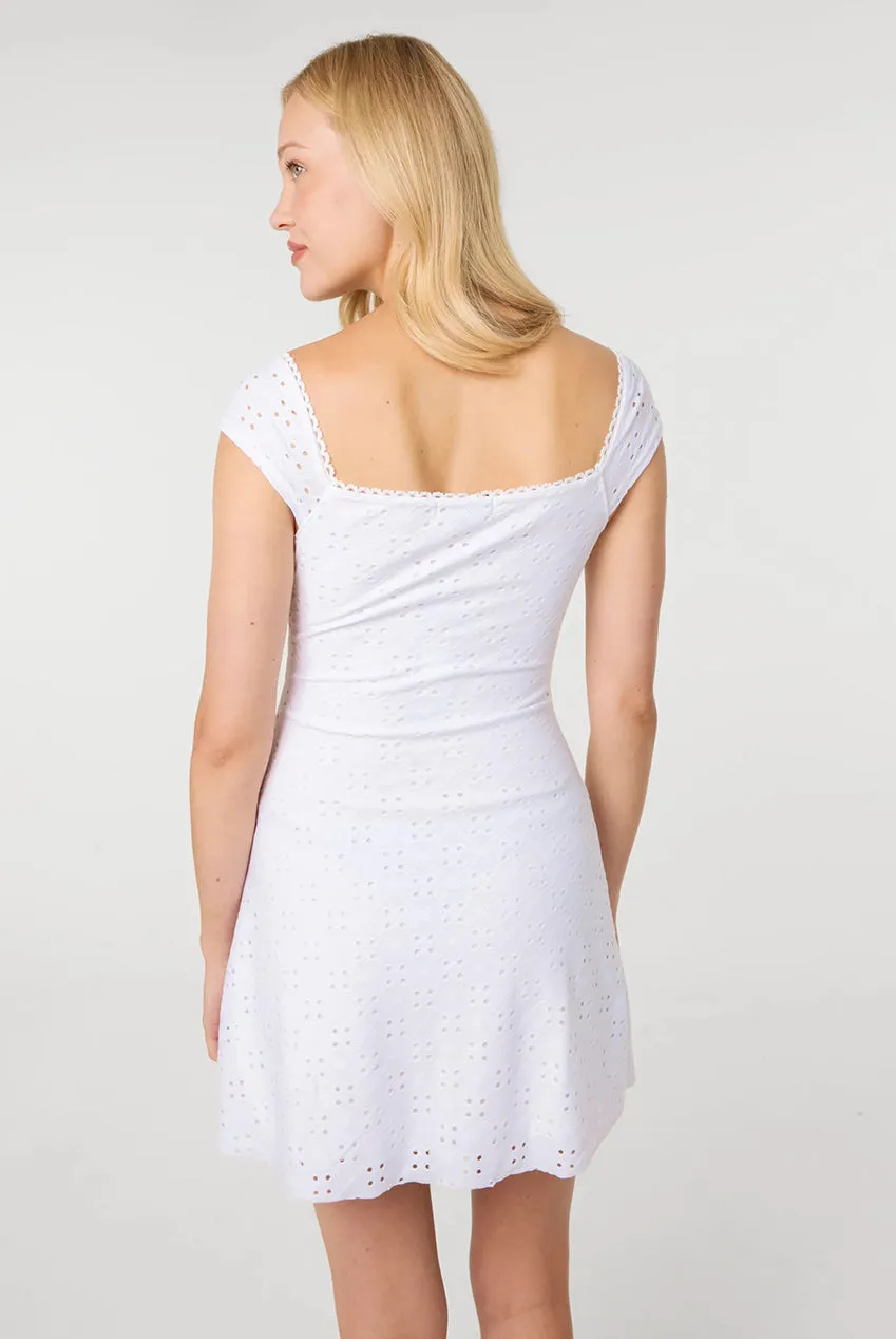 Pink Vanilla Cap Sleeve Broderie abito mini crema in pizzo