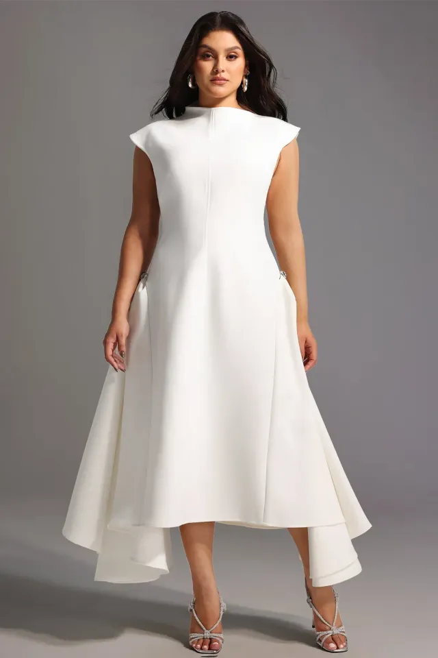 Bella Barnett Paca Choker abito maxi bianco smanicato