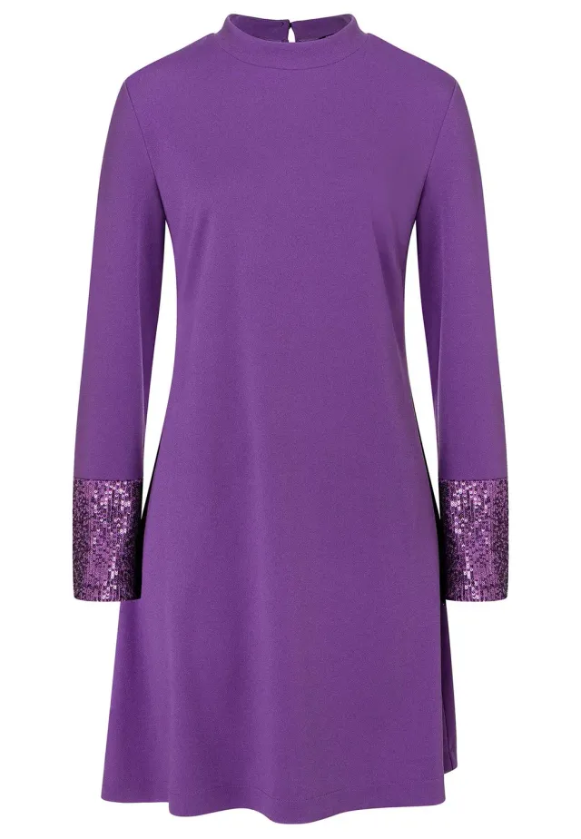 Ana Alcazar Saliba abito viola linea A paillettes
