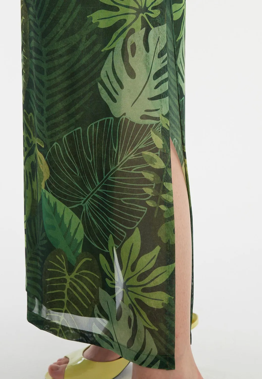 Ana Alcazar Ziesa abito caftano lungo verde jungle