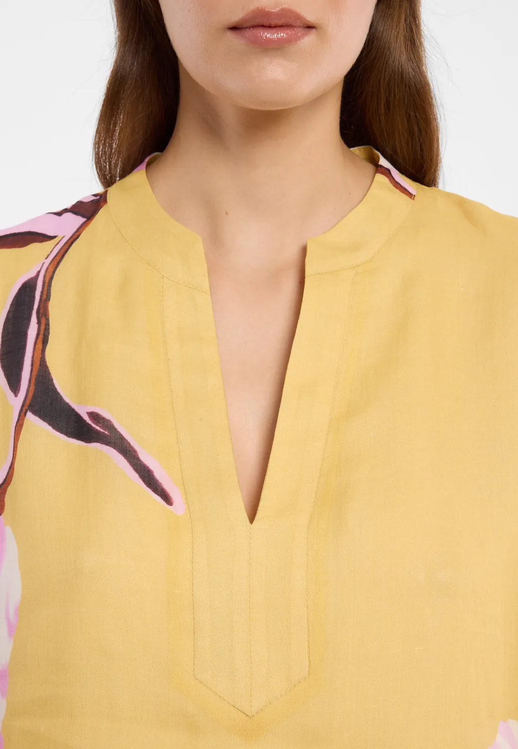 Ana Alcazar Dorinel abito tunica lino giallo
