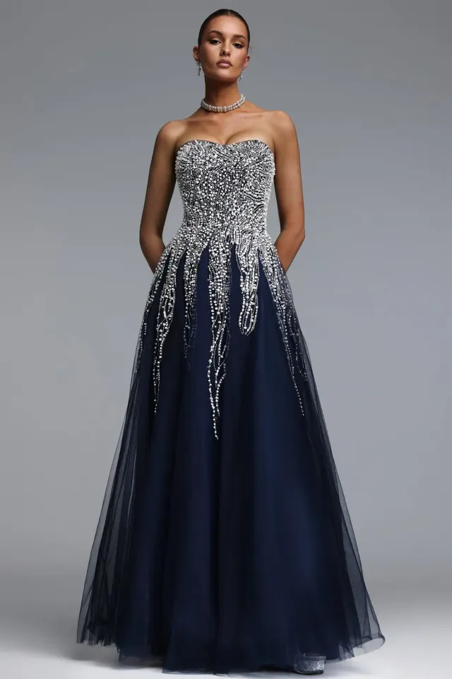 Bella Barnett Soloma abito lungo blu tulle senza spalline