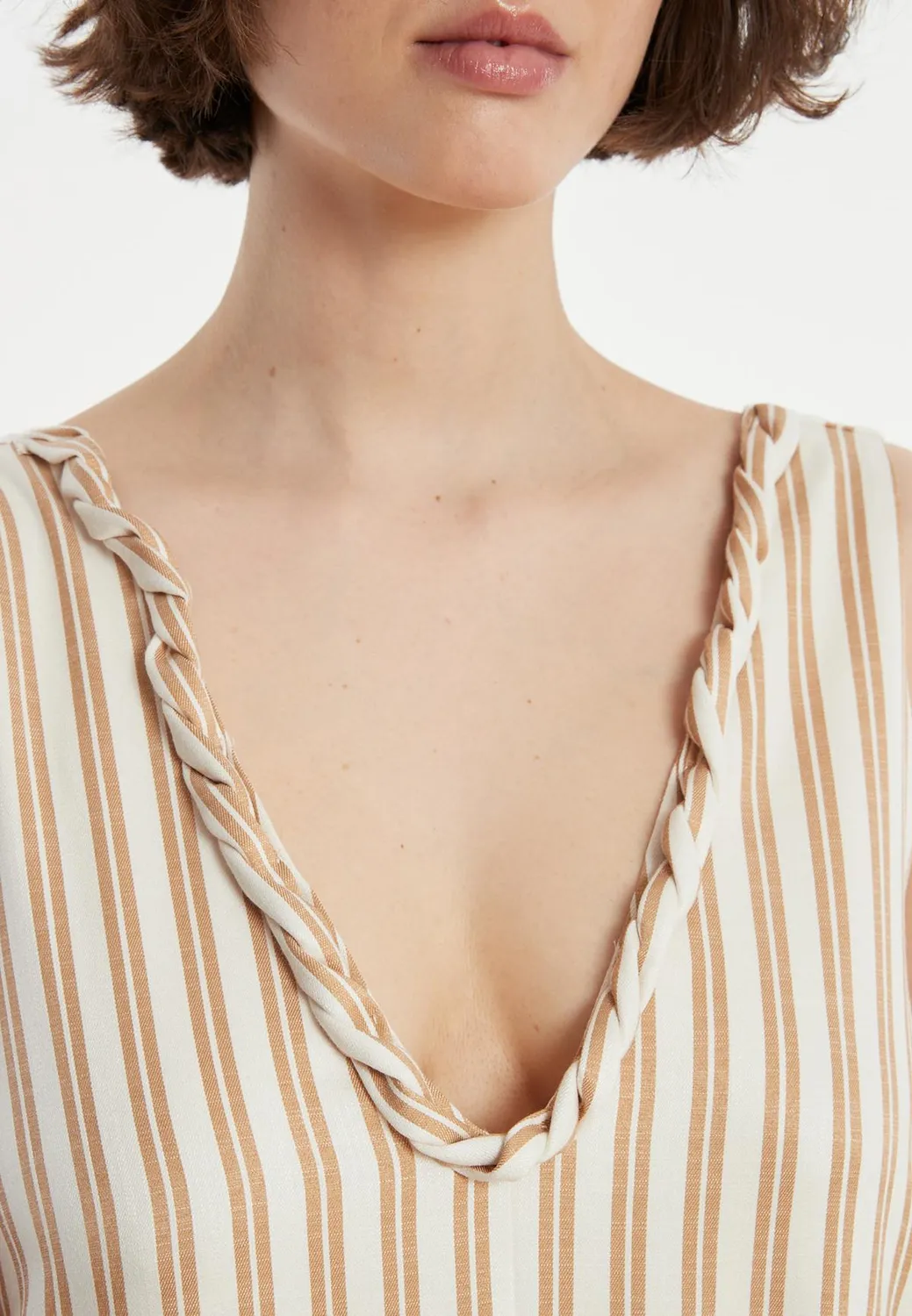 Ana Alcazar Zatea abito maxi bianco oversize righe