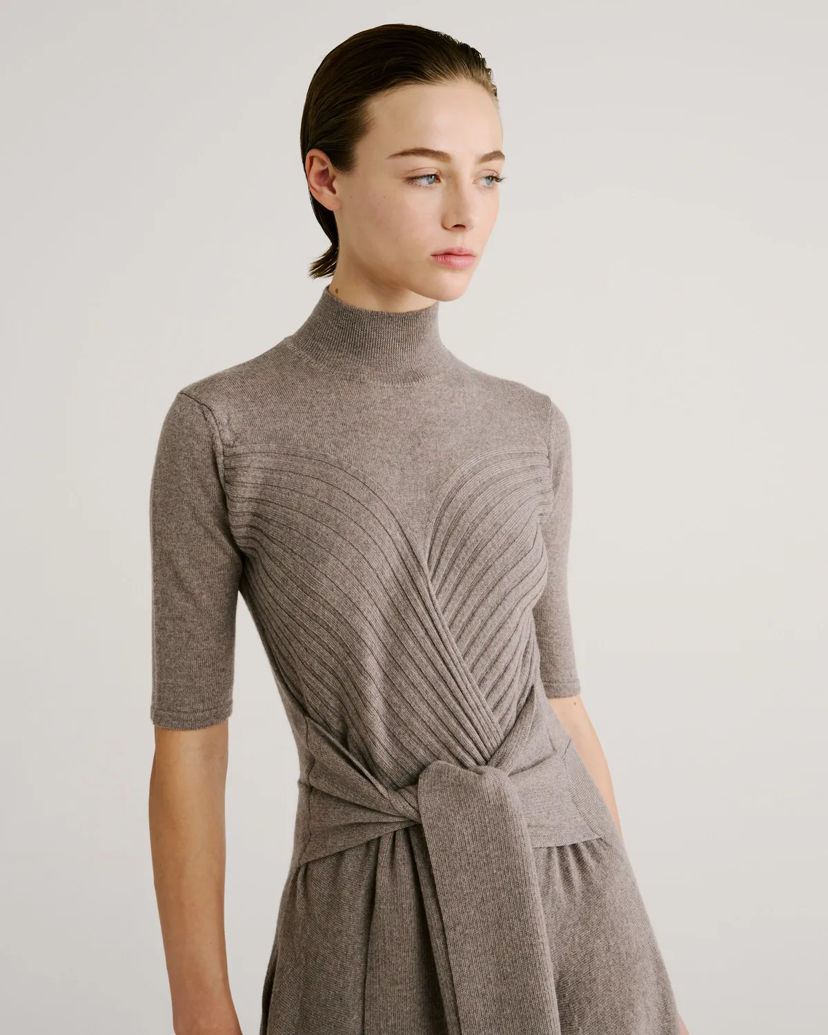 Violante Nessi Takashi abito maglia taupe merino
