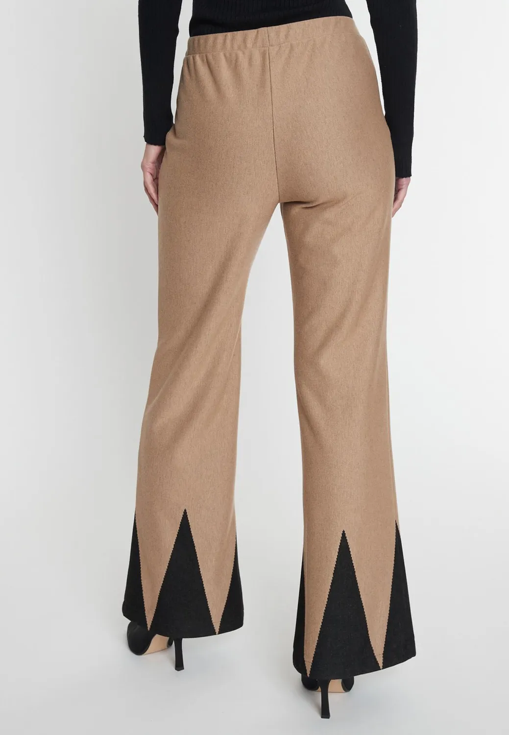 Ana Alcazar Milly pantaloni svasati maglia zigzag nero