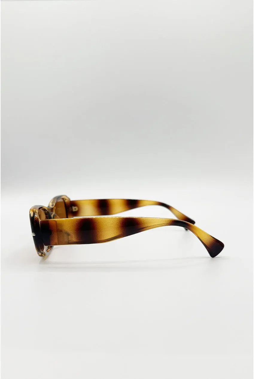 SVNX Bold Rectangle occhiali da sole marroni audaci