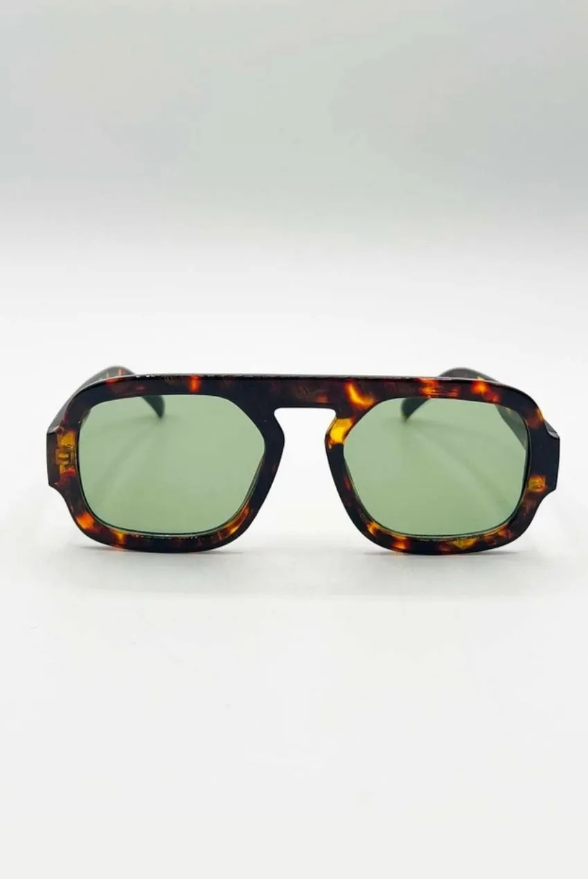SVNX Retro Navigator occhiali da sole verdi tartarugati
