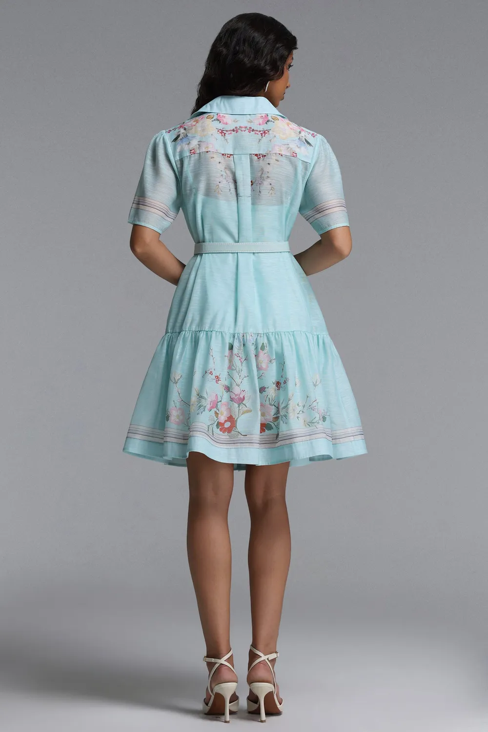 Bella Barnett Nikuna mini abito floreale blu manica corta