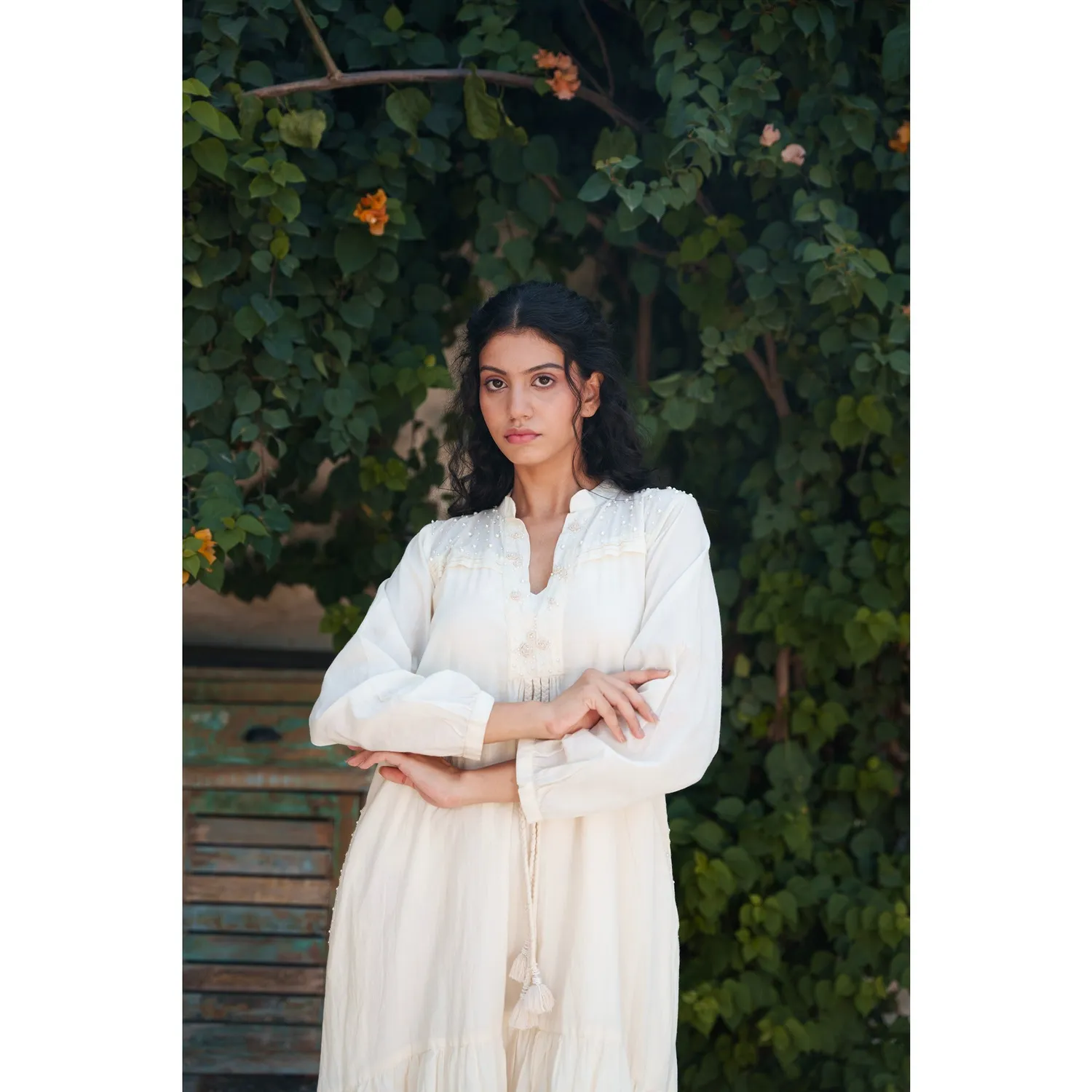 Our Dve Capsule 1 abito beige cotone