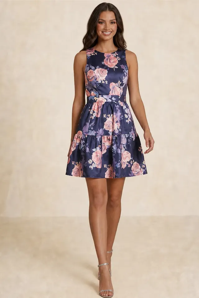 Chi Chi London Tiered Skirt abito mini blu satin