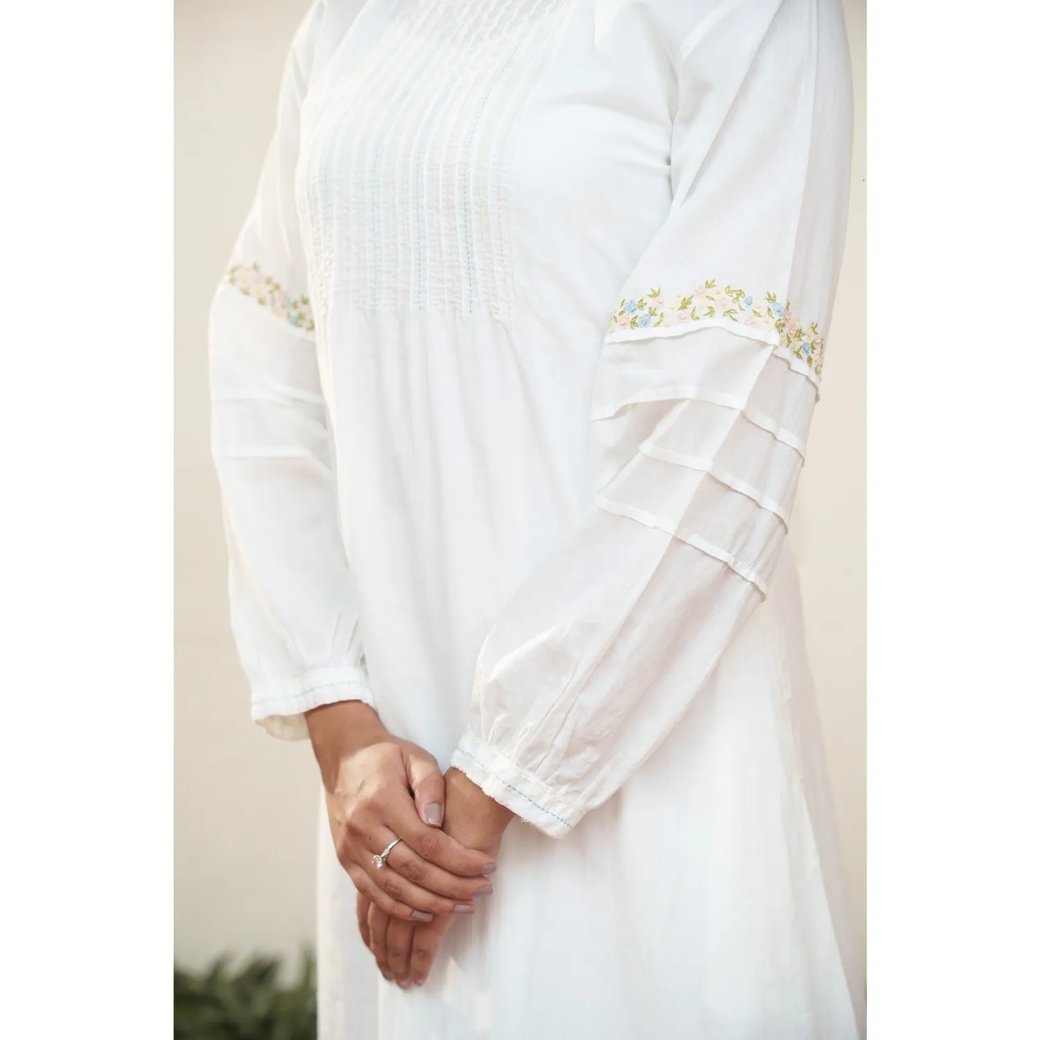 Our Dve Capsule 16 Abito Midi Cotone Bianco 51 Pollici
