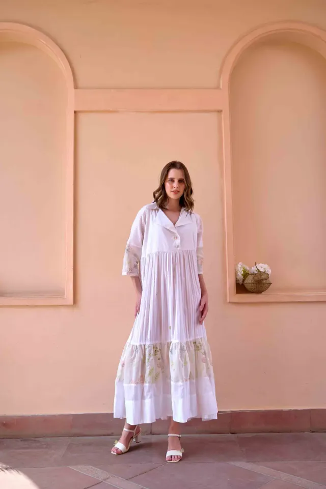 Our Dve Charlotte abito bianco cotone collo italiano