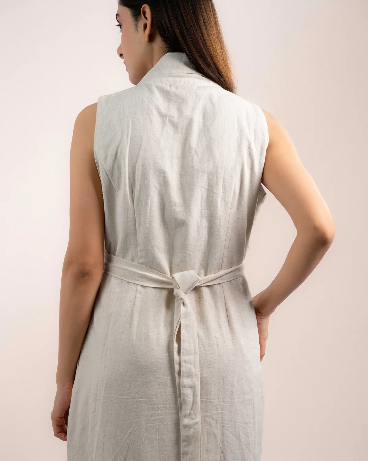 Our Dve Evo vestito beige smanicato doppiopetto
