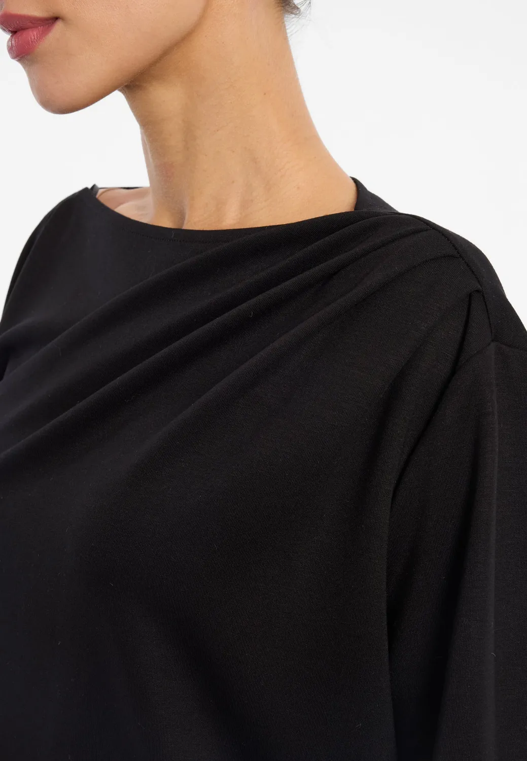 Ana Alcazar Enmelis top asimmetrico nero jersey