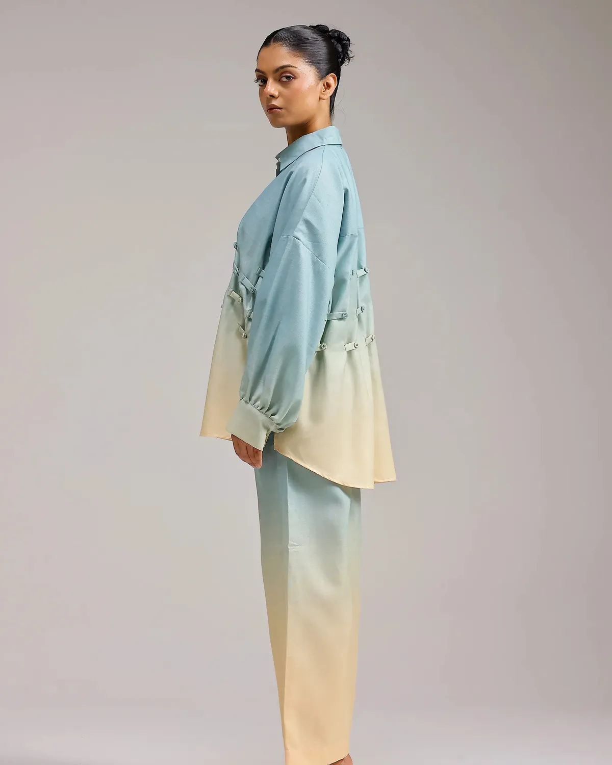 Our Dve Ocean Mist camicia lino avorio sfumata