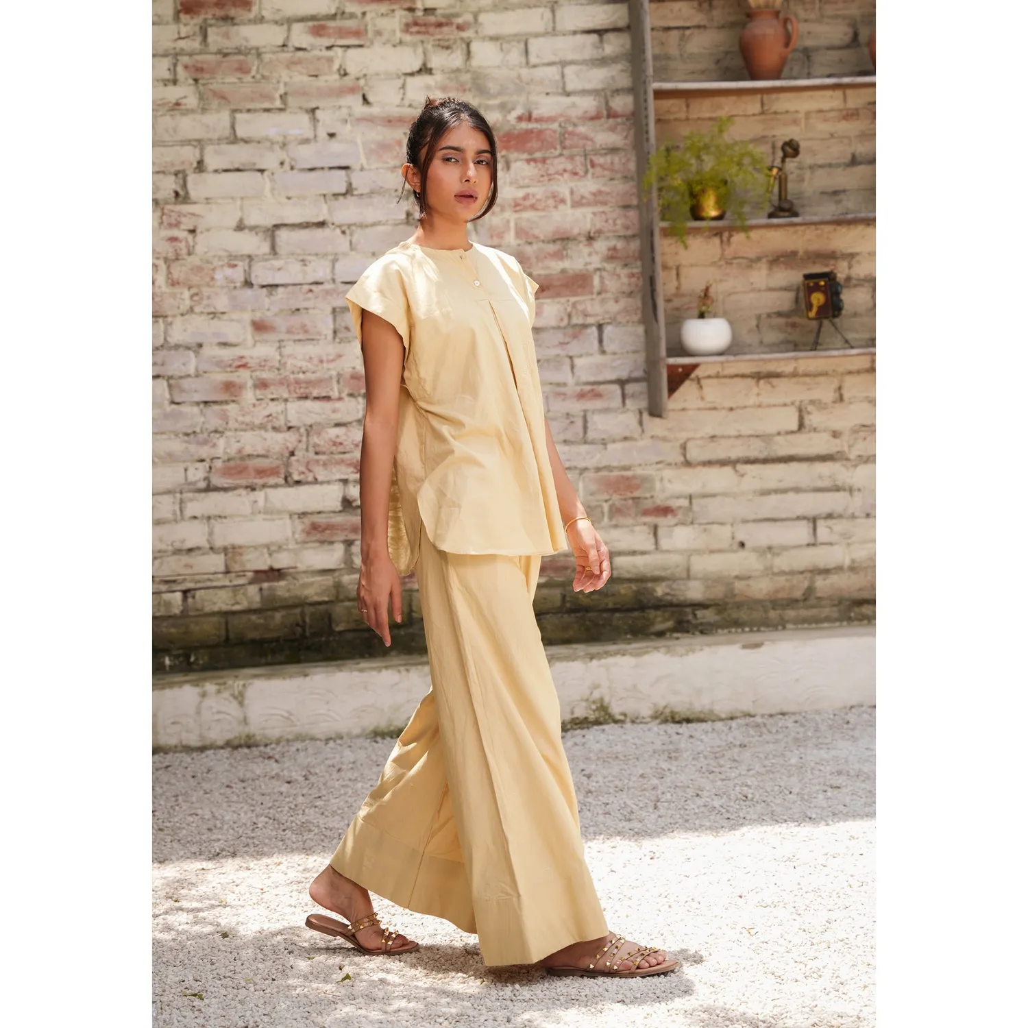 Our Dve Capsule 6 coordinato cotone marrone top+pantalone