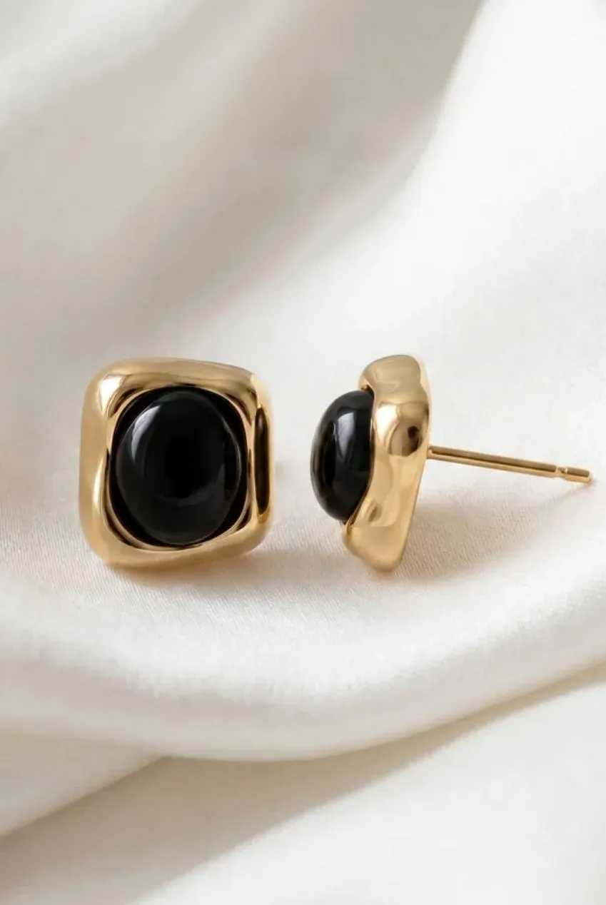 MUCHV Agata Nera orecchini oro pietra nera 15 mm