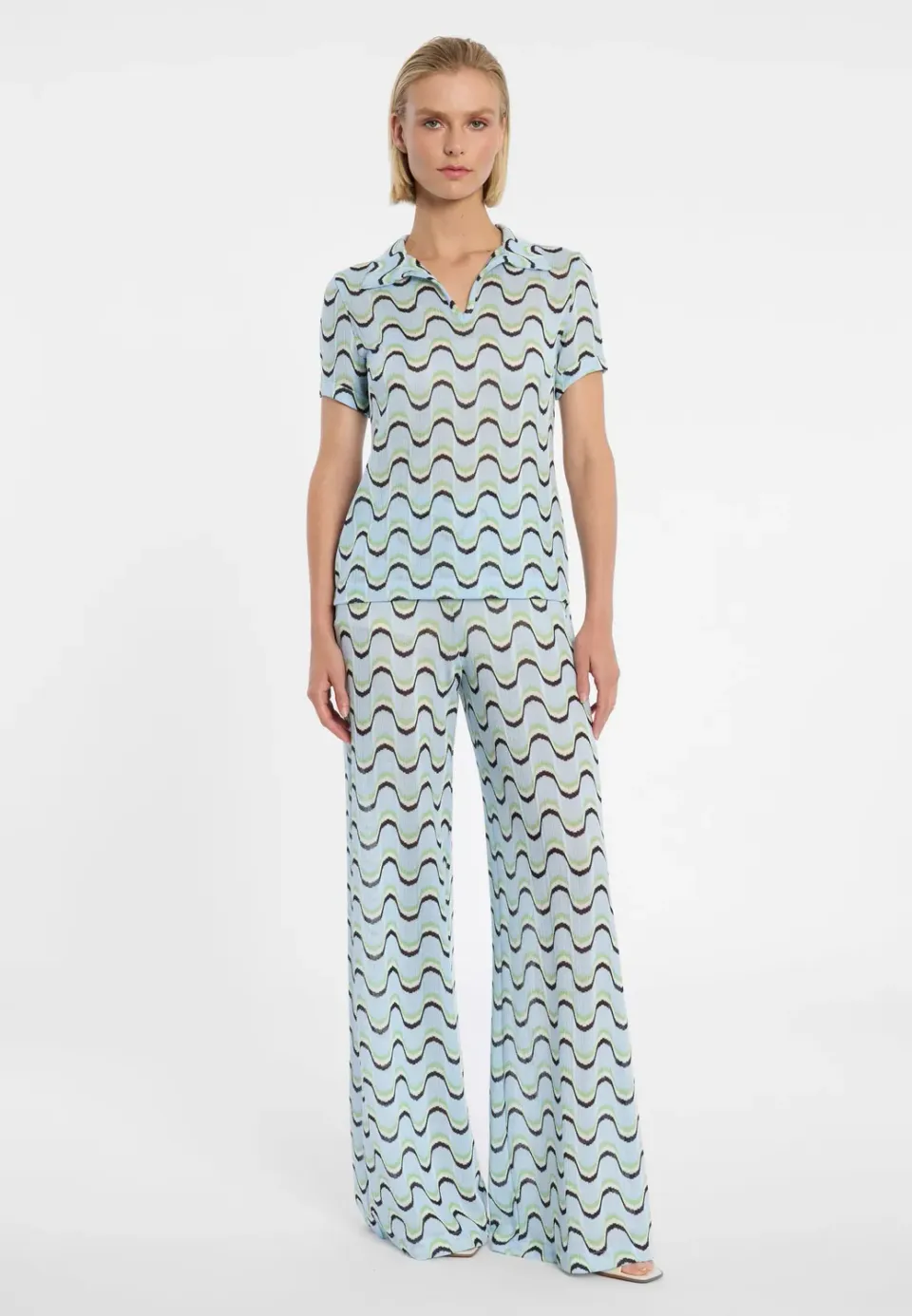 Ana Alcazar Dulya top polo azzurro maglia a onde