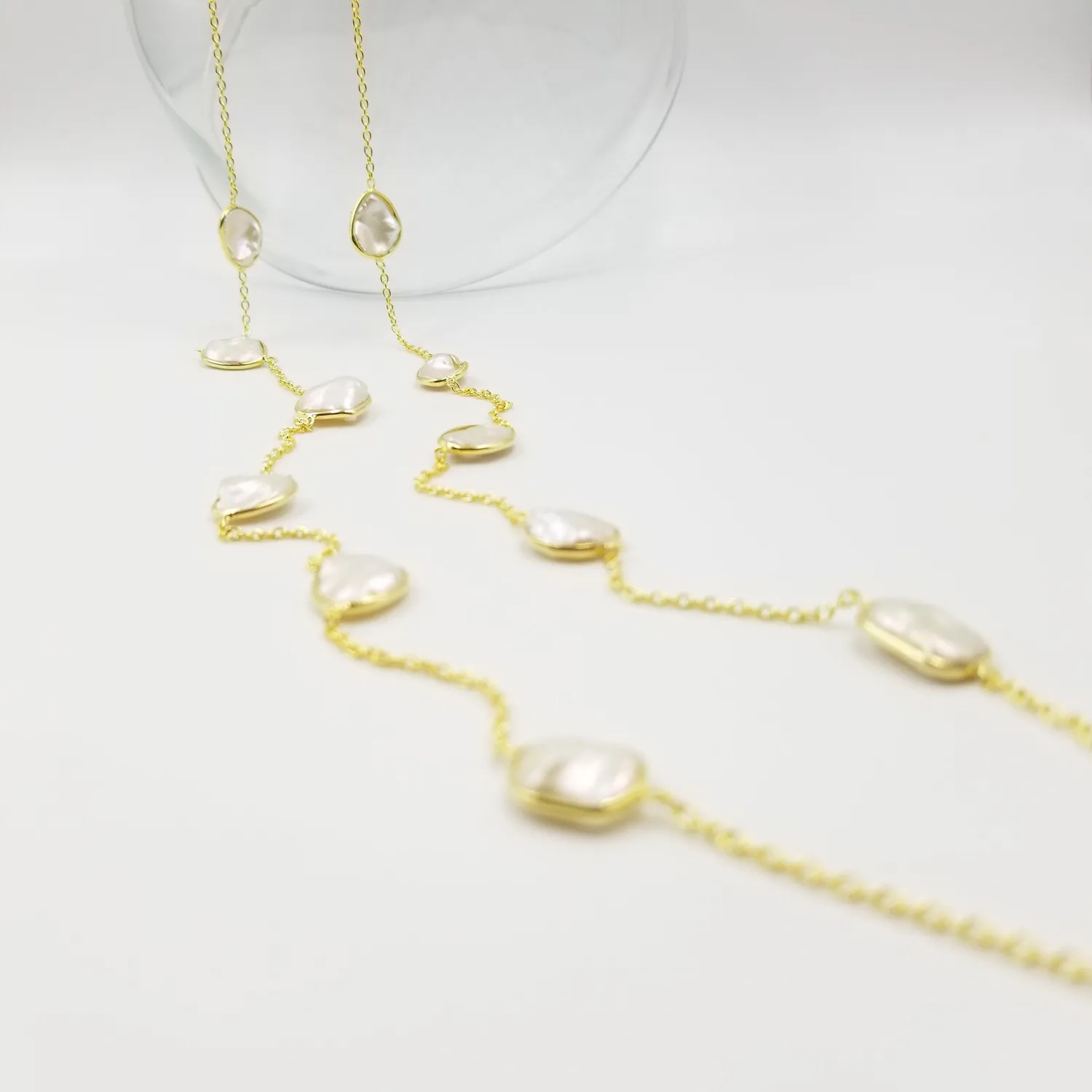 Our Dve Oval Running Water collana perle oro 18k