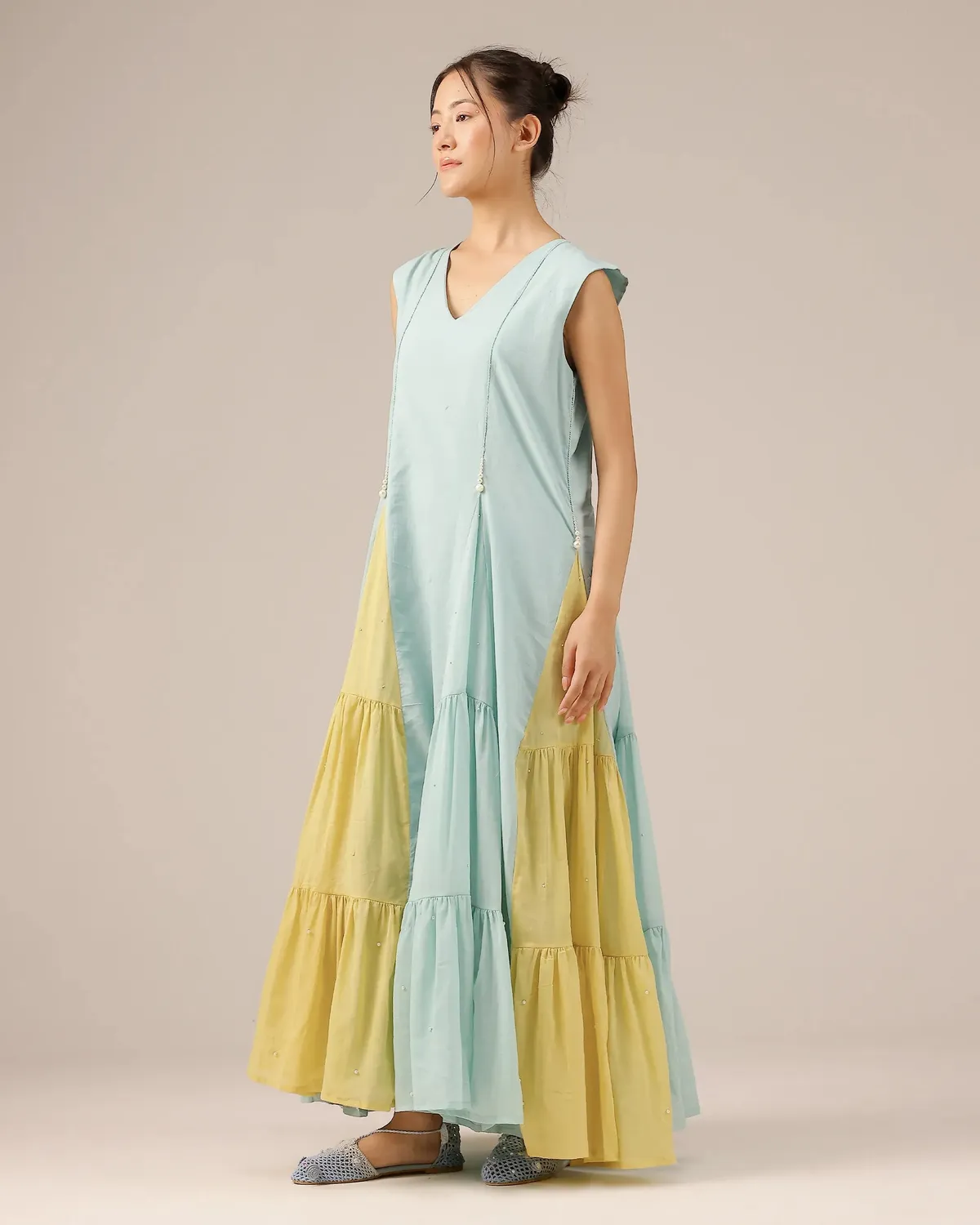Our Dve Blush Pearl tailleur giacca abito blu cotone perle