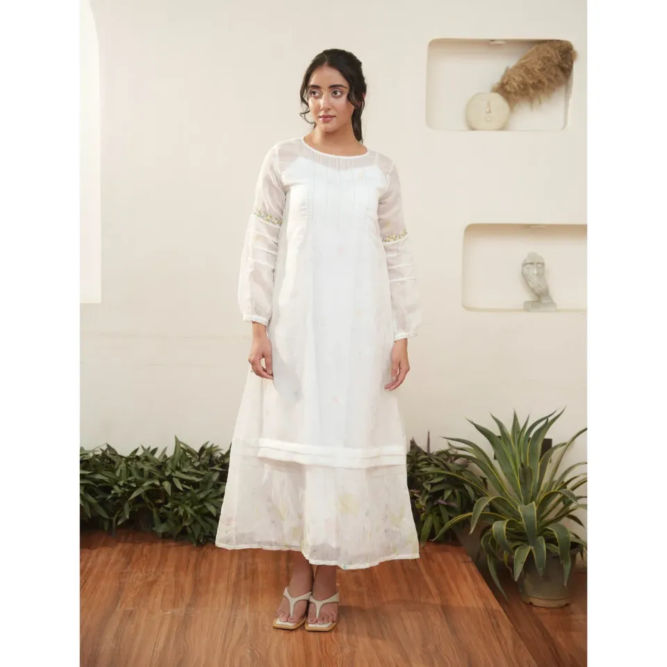 Our Dve Capsule 16 abito midi bianco chanderi
