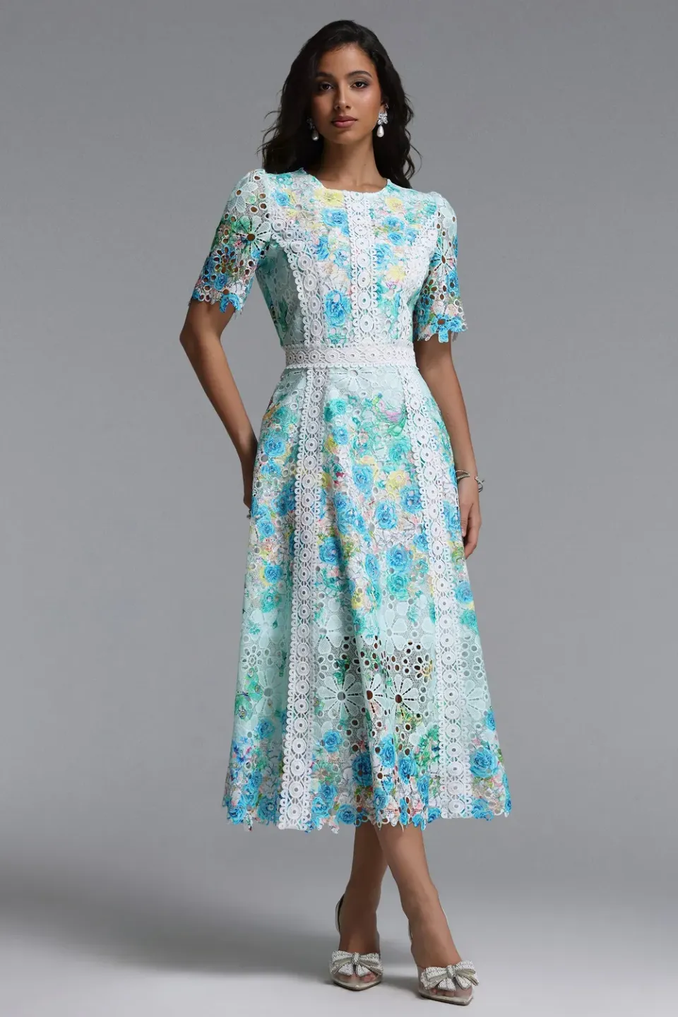 Bella Barnett Pillose abito maxi pizzo verde floreale