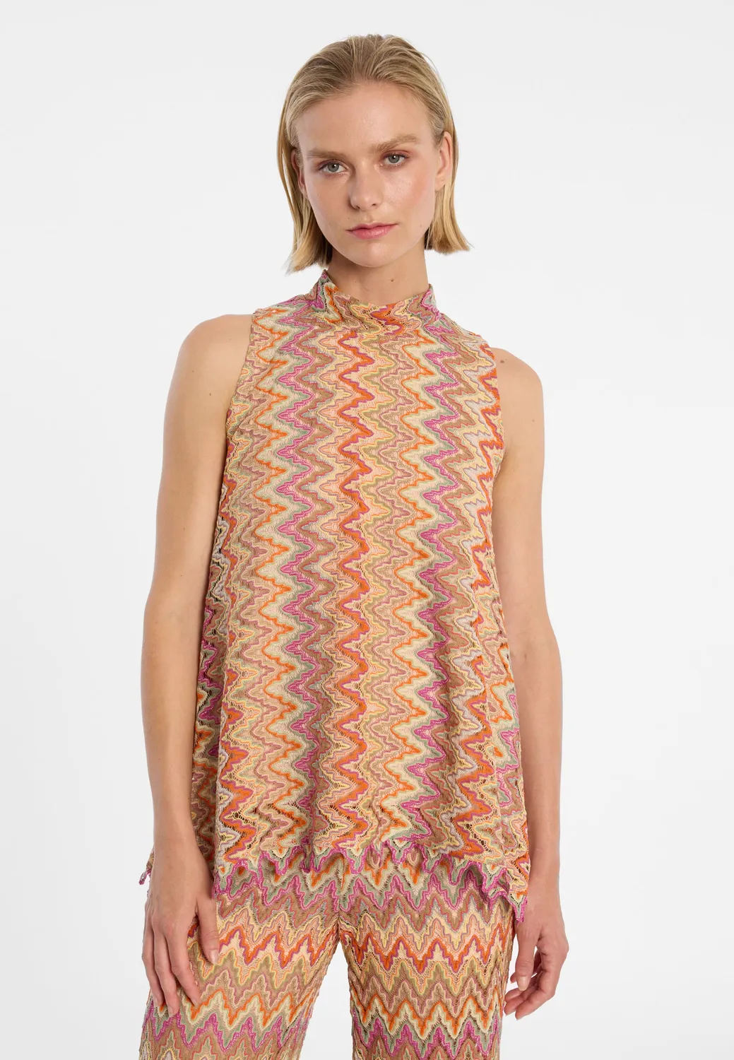 Ana Alcazar Dumea top svasato arancione maglia zigzag