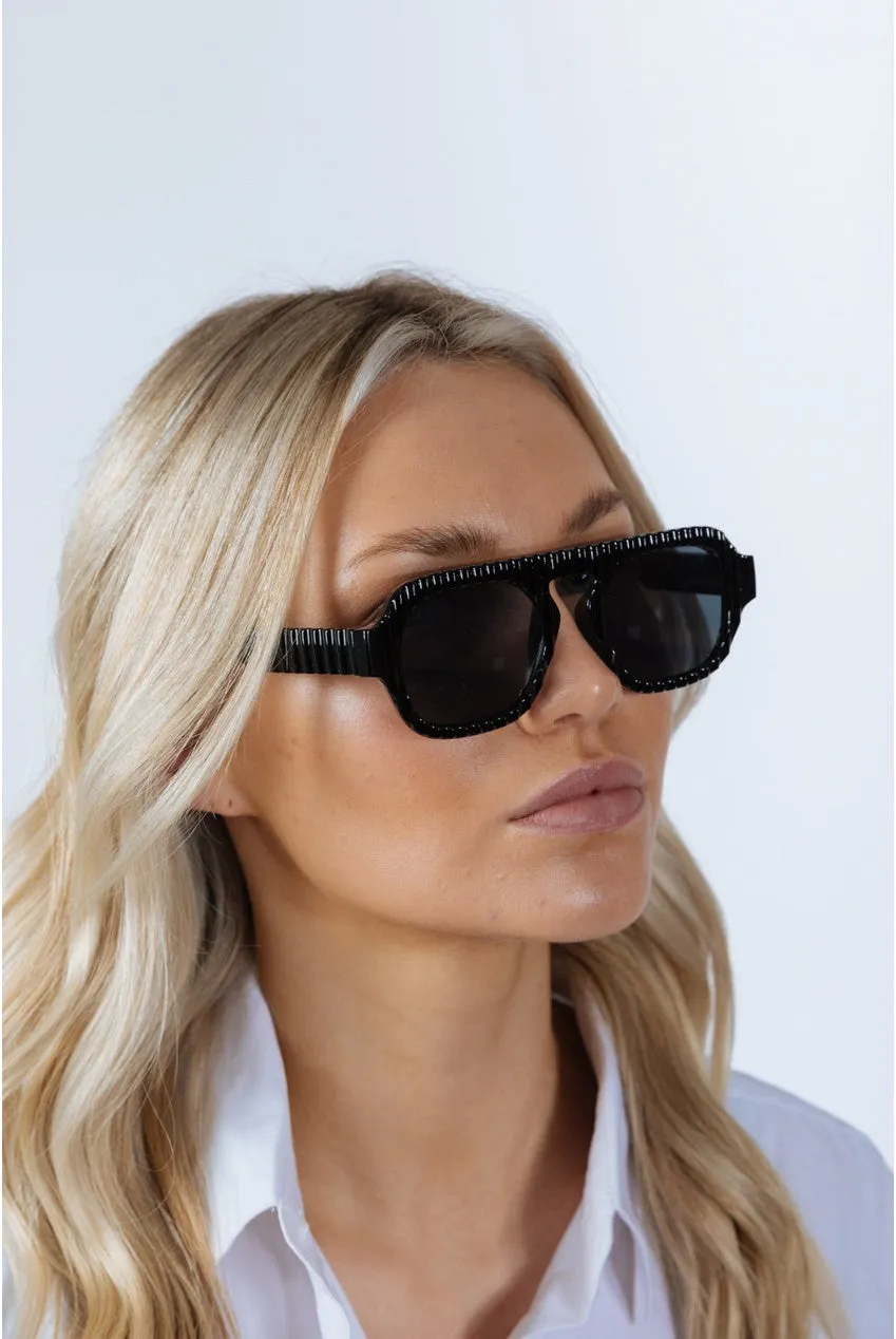 SVNX Navigator SG2500202 occhiali da sole nero UV400