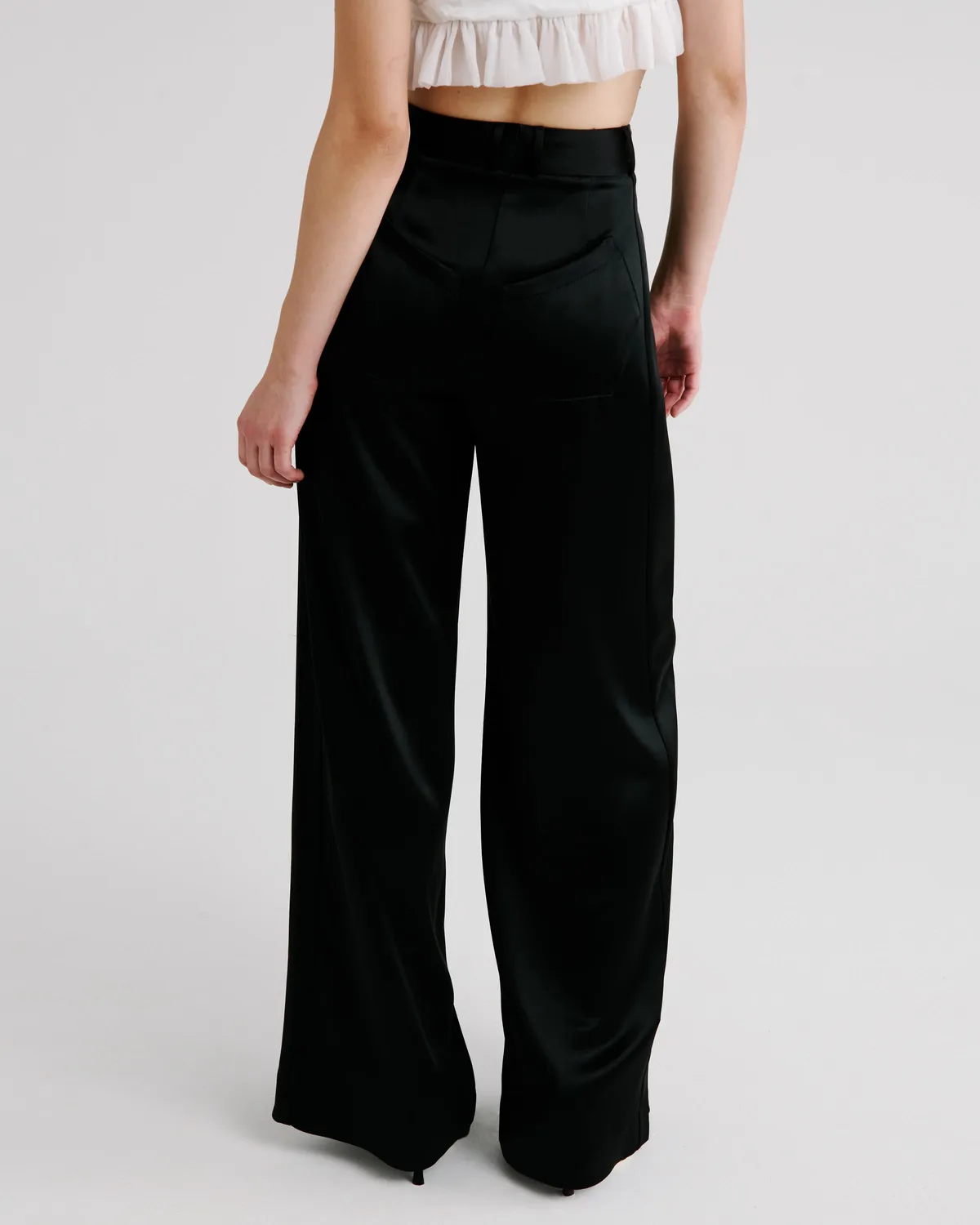 Violante Nessi Keckler Pantaloni neri in cady satin