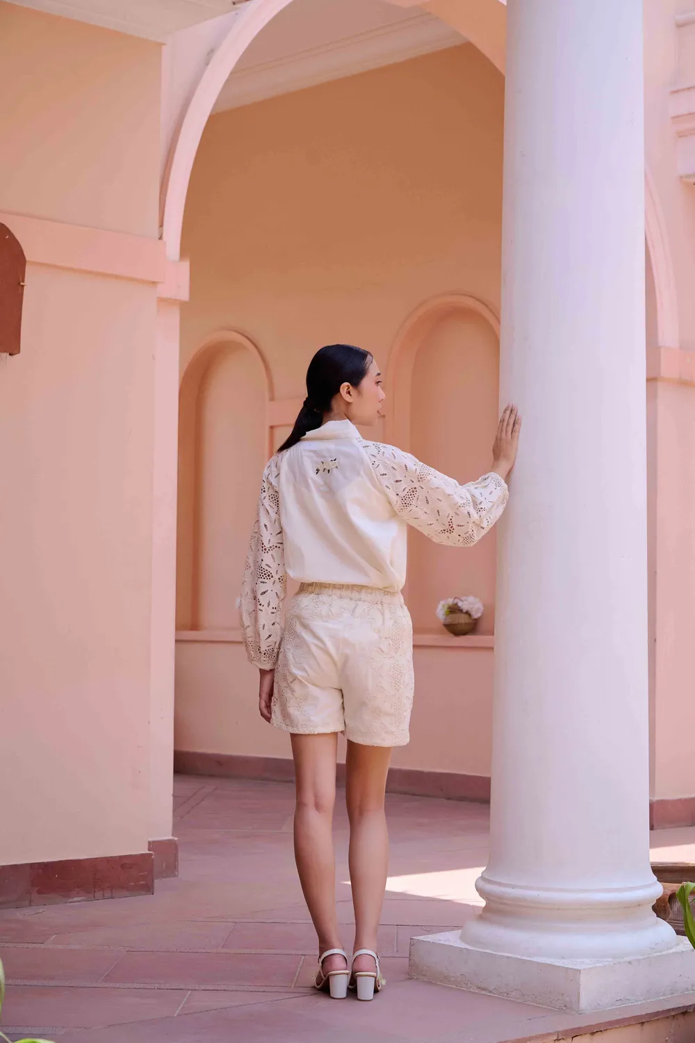 Our Dve Paul completo top shorts beige traforato