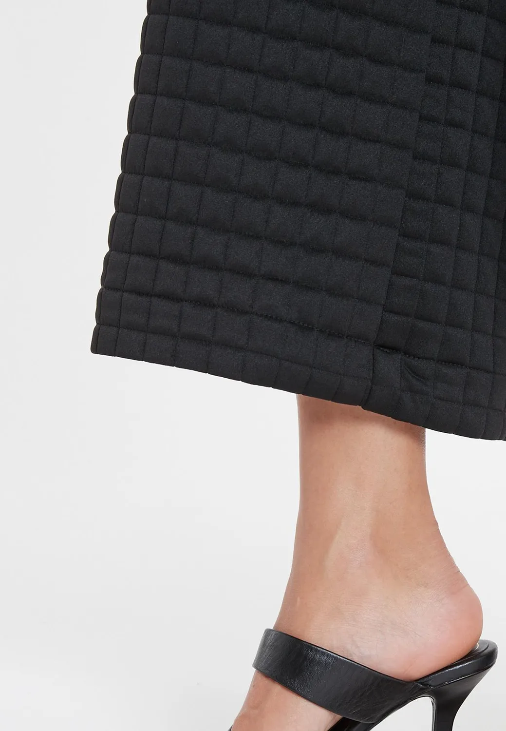 Ana Alcazar Savosa pantaloni culotte trapuntati 7/8