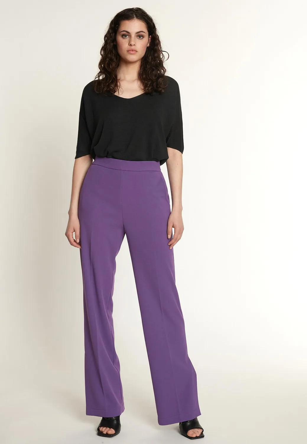 Ana Alcazar Oawi pantaloni eleganti melanzana