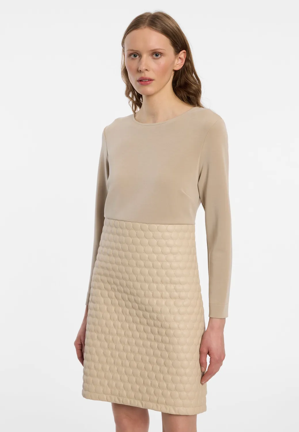Ana Alcazar Enyfia abito impero beige corto