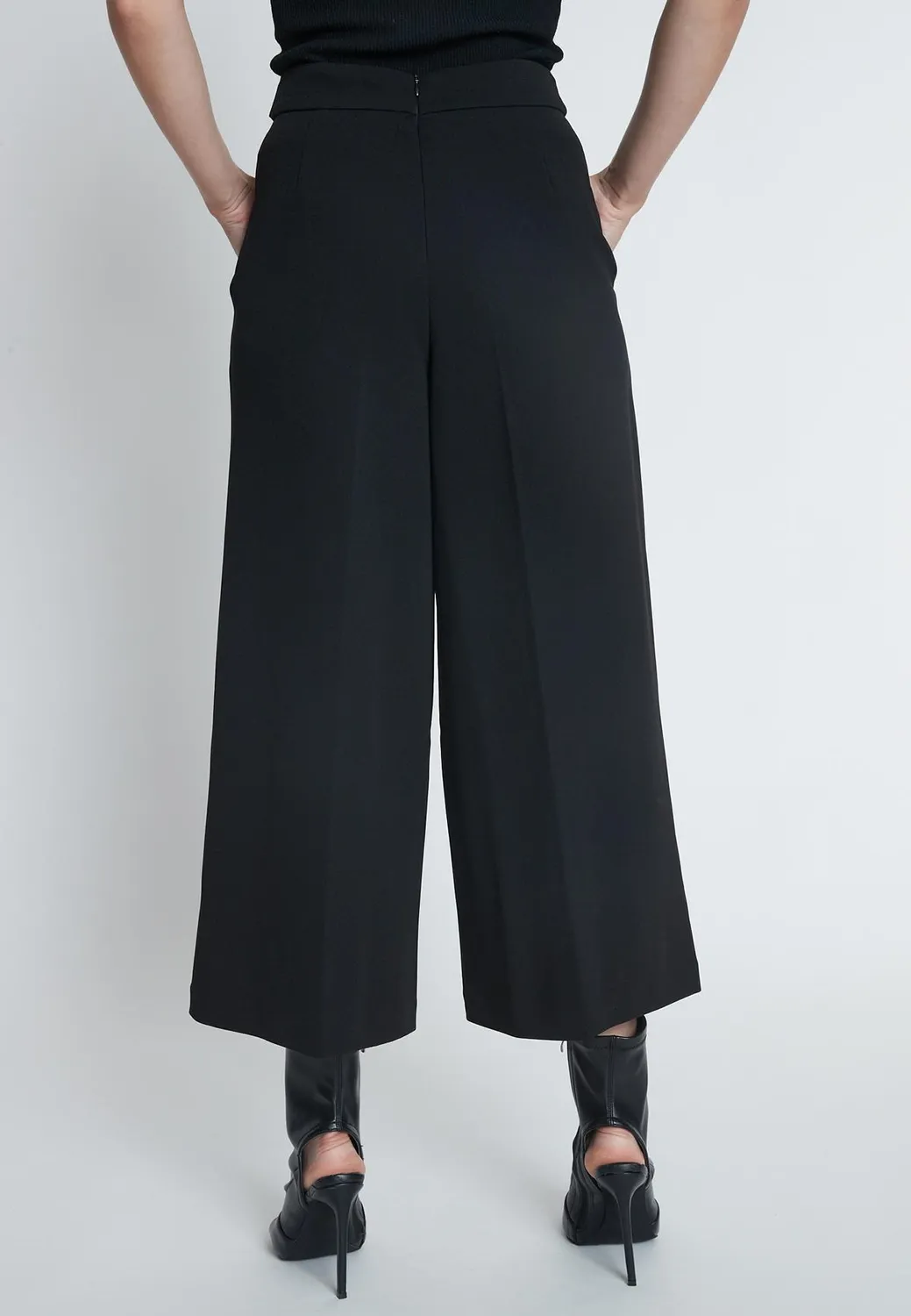 Ana Alcazar Mefea Culotte Nera 7/8 con Cintura