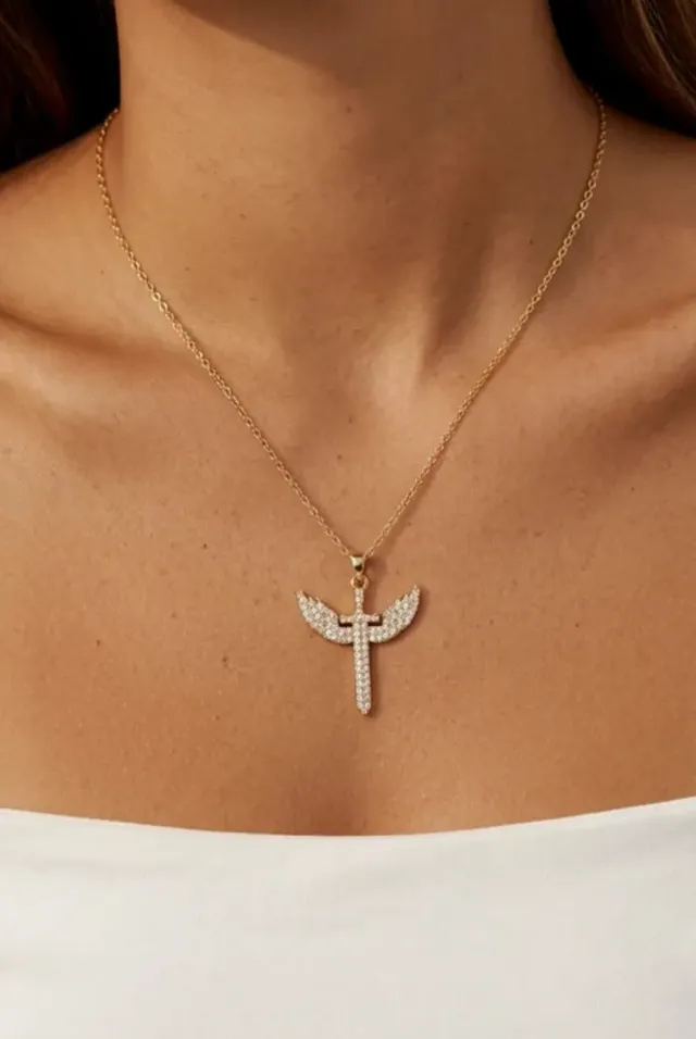 MUCHV Pave Winged Cross Collana Croce Oro Zirconi